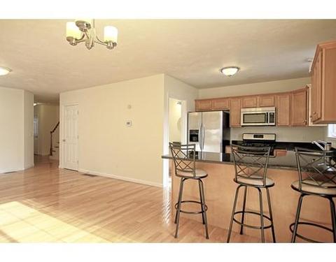 33 Whipple St, Worcester, MA 01607 photo 9