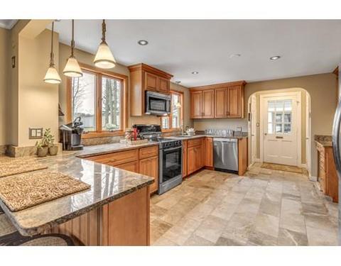 10 Shackford Rd, Reading, MA 01867 photo 9