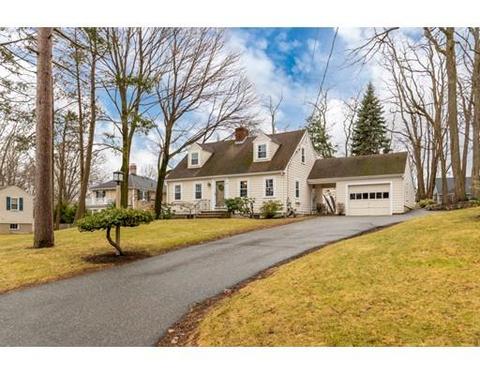 10 Shackford Rd, Reading, MA 01867 photo 2