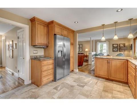 10 Shackford Rd, Reading, MA 01867 photo 12