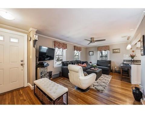 11 Reed St, Dedham, MA 02026 photo 3