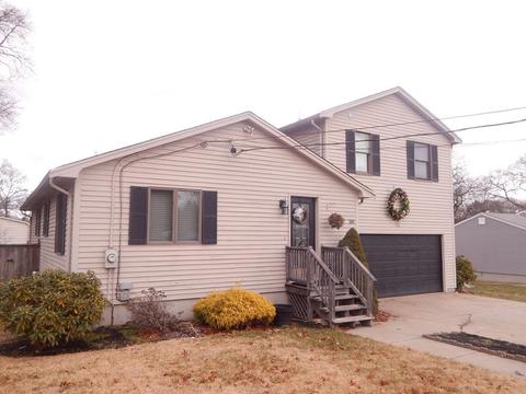 388 Norman St, Fall River, MA 02721 photo 2