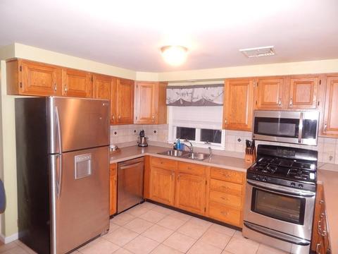 388 Norman St, Fall River, MA 02721 photo 4