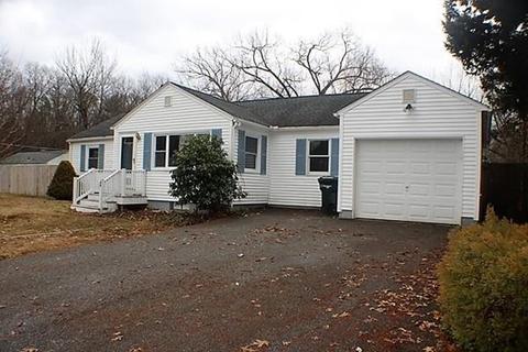 98 Bretton Rd, Springfield, MA 01119 photo 3