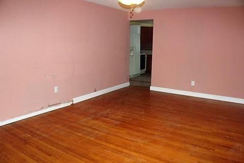 98 Bretton Rd, Springfield, MA 01119 photo 8