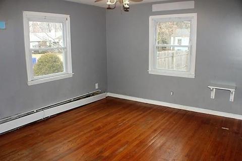 98 Bretton Rd, Springfield, MA 01119 photo 13
