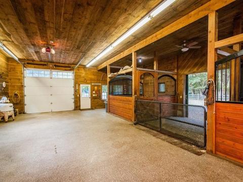 149 Walpole St, Dover, MA 02030 photo 24