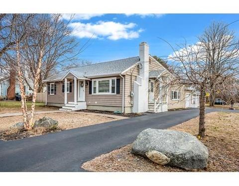 1 Donegal Cir, Danvers, MA 01923 photo 1