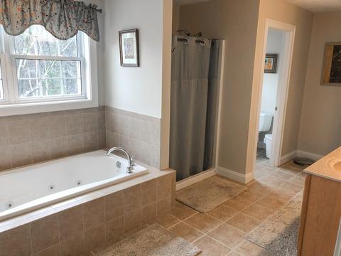 19 Regency Dr, Dracut, MA 01826 photo 24