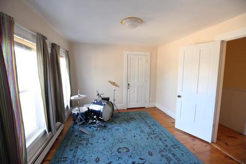 36 Causeway St, Millis, MA 02054 photo 12