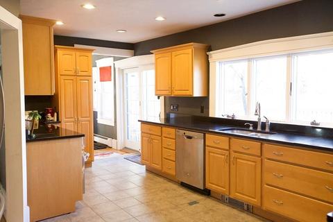 36 Causeway St, Millis, MA 02054 photo 6
