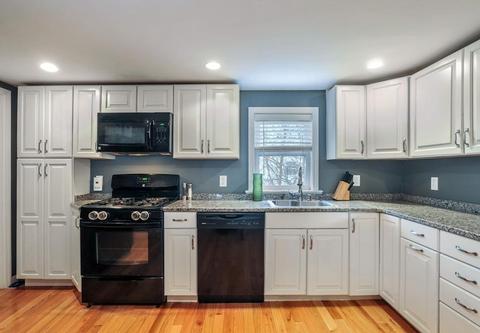 74 Hooper Rd, Dedham, MA 02026 photo 10