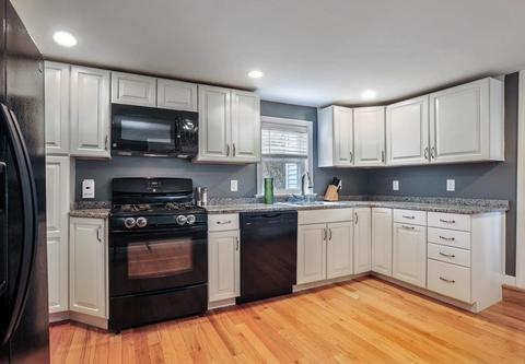 74 Hooper Rd, Dedham, MA 02026 photo 12
