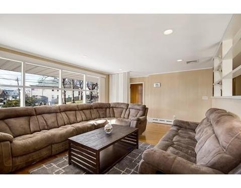 3 Harding Ave, Everett, MA 02149 photo 9