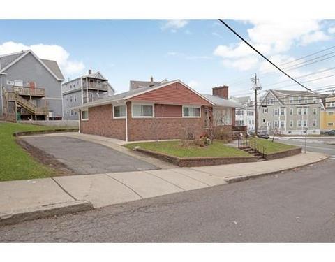 3 Harding Ave, Everett, MA 02149 photo 4