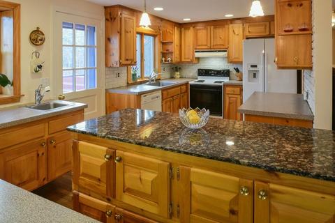161 Cross St, Rowley, MA 01969 photo 12