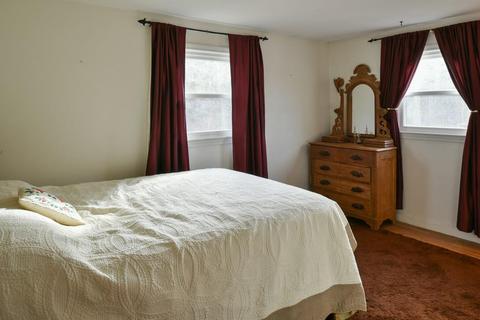 161 Cross St, Rowley, MA 01969 photo 14