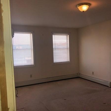 125 Nashua St, Fall River, MA 02721 photo 10