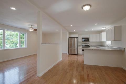 103 Bellevue St, Worcester, MA 01613 photo 2