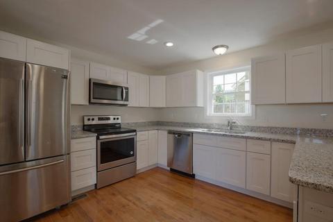 103 Bellevue St, Worcester, MA 01613 photo 3
