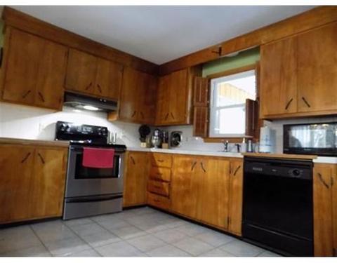 42 Bert St, Hooksett, NH 03106 photo 2