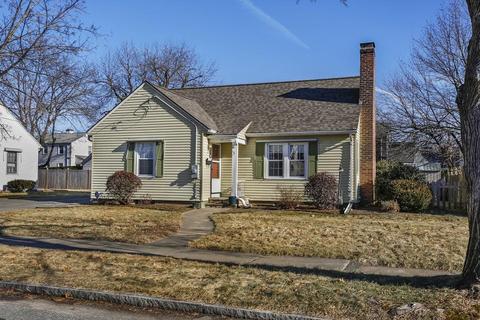 37 Gillette Cir, Springfield, MA 01118 photo 1