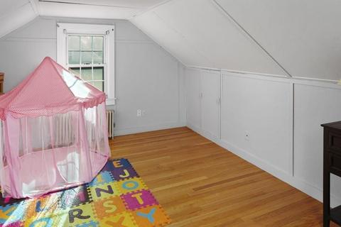 37 Gillette Cir, Springfield, MA 01118 photo 17