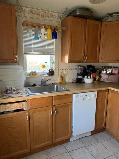 62 Bisson St, Beverly, MA 01915 photo 16