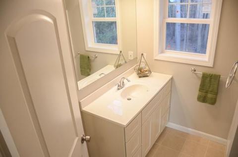 47 Oakwood Ter, Springfield, MA 01109 photo 21