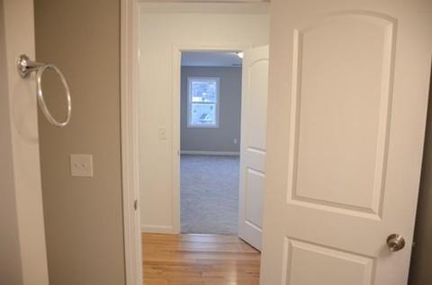 47 Oakwood Ter, Springfield, MA 01109 photo 22