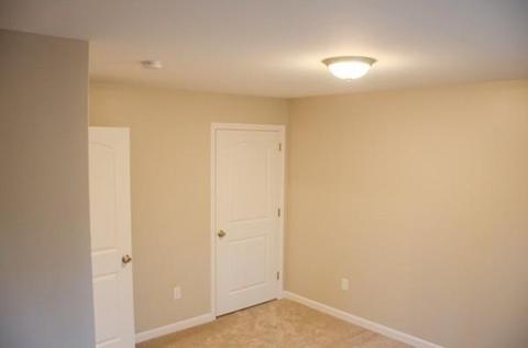 47 Oakwood Ter, Springfield, MA 01109 photo 16