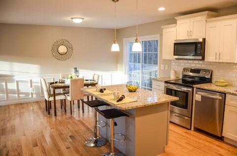 47 Oakwood Ter, Springfield, MA 01109 photo 11