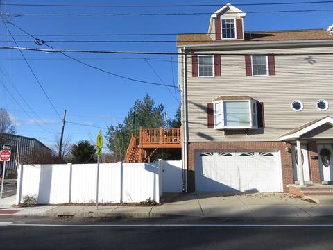 173 Bell Rock St #-, Everett, MA 02149 photo 3