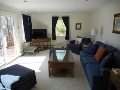 445 Williston Rd, Sagamore Beach, MA 02562 photo 7