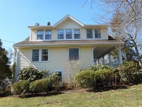 445 Williston Rd, Sagamore Beach, MA 02562 photo 2