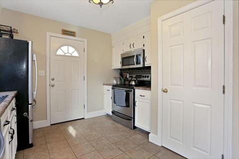 35 Chart Well Dr, Bourne, MA 02532 photo 10