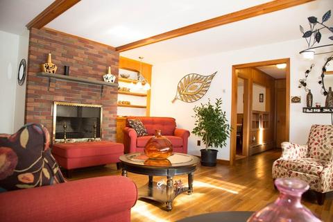 438 Ludlow St, Fall River, MA 02721 photo 3