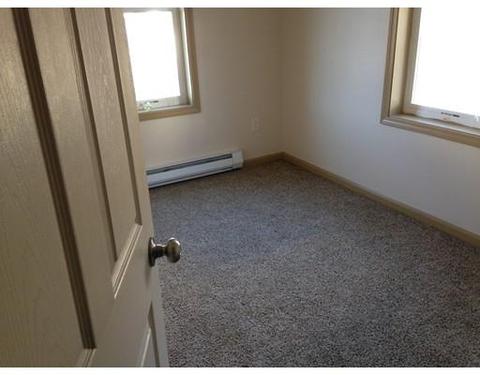 28 5th Ave, Webster, MA 01570 photo 21