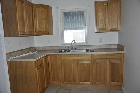 327 Harrison St, Fall River, MA 02723 photo 12