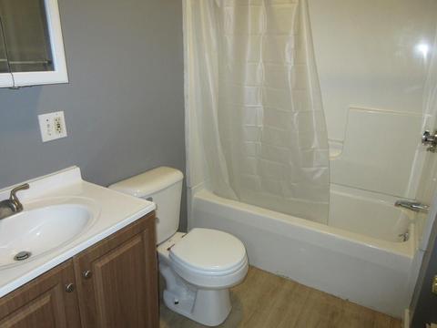 671 King Philip St, Fall River, MA 02724 photo 4