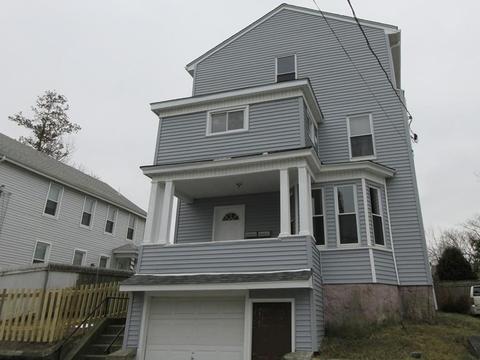 671 King Philip St, Fall River, MA 02724 photo 1