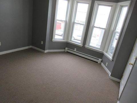 671 King Philip St, Fall River, MA 02724 photo 5