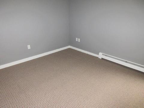 671 King Philip St, Fall River, MA 02724 photo 9