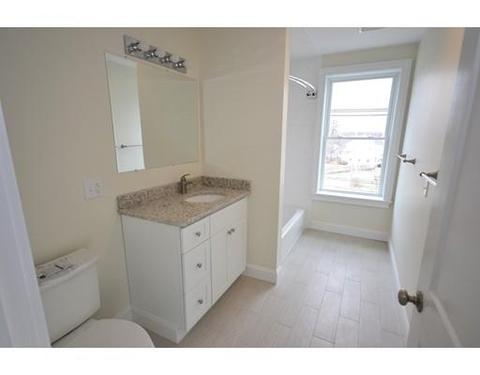 33 Grove St #2, Gloucester, MA 01930 photo 11