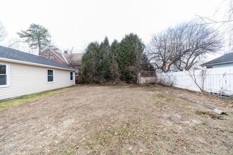 1170 Sumner Ave, Springfield, MA 01118 photo 11