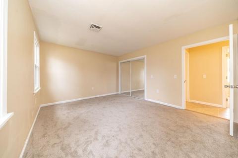 1170 Sumner Ave, Springfield, MA 01118 photo 7