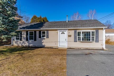 1170 Sumner Ave, Springfield, MA 01118 photo 2