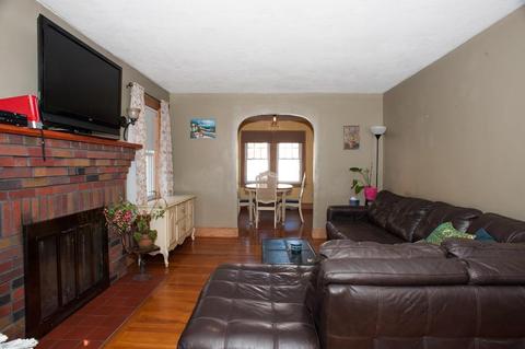 102 Mill St, Worcester, MA 01603 photo 8
