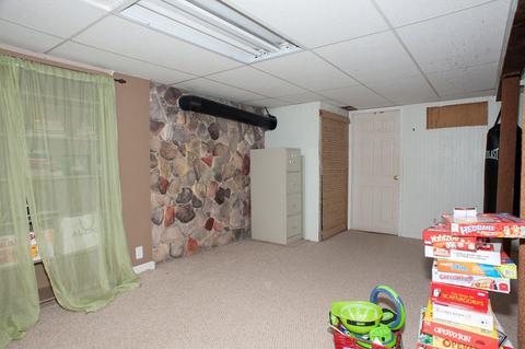 102 Mill St, Worcester, MA 01603 photo 27
