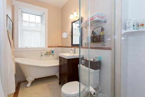 403 Washington St #5, Brookline, MA 02446 photo 16